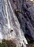 loversclimbing-04.JPG
